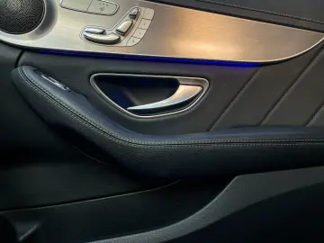 Mercedes-Benz C220 4Matic AMG Line