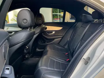 Mercedes-Benz C220 4Matic AMG Line