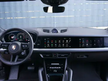 Cayenne E-Hybrid *P-DISPLAY*HLA*BOSE*INNO