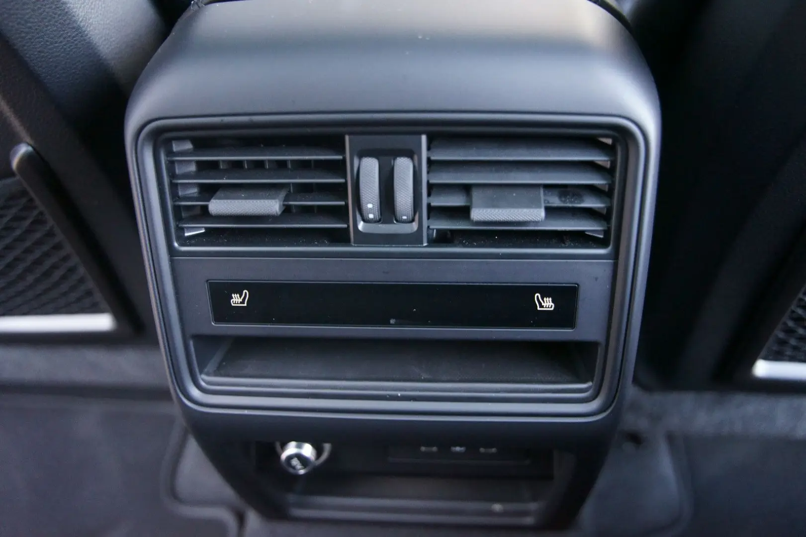 Cayenne E-Hybrid *P-DISPLAY*HLA*BOSE*INNO