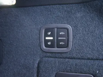 Cayenne E-Hybrid *P-DISPLAY*HLA*BOSE*INNO