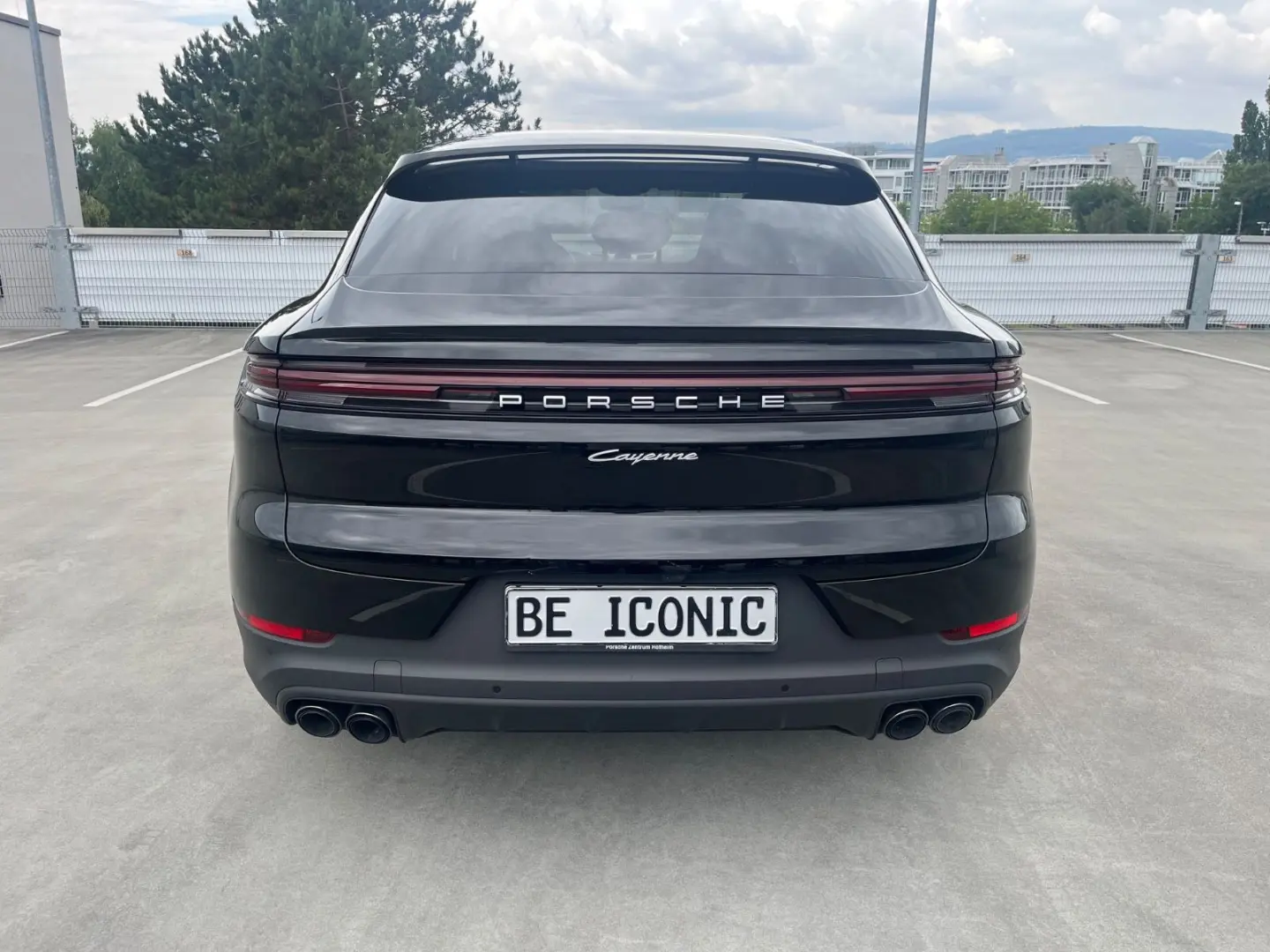 Cayenne Coupe E-Hybrid BOSE/PANO/PCM/DAB+/22