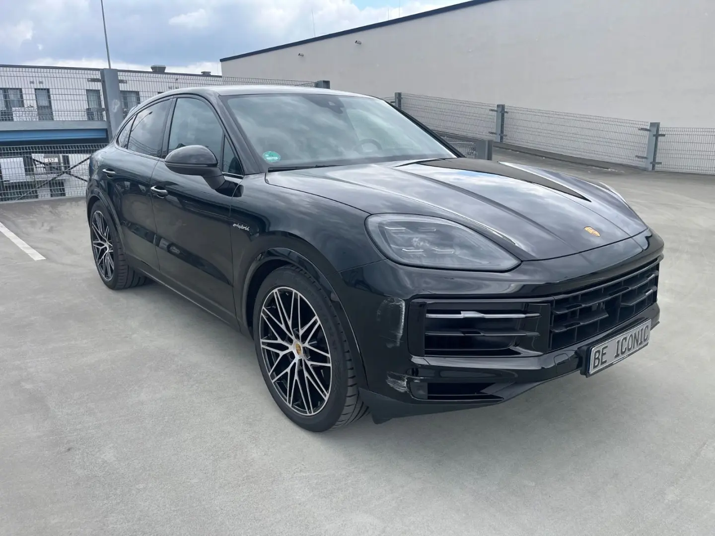 Cayenne Coupe E-Hybrid BOSE/PANO/PCM/DAB+/22