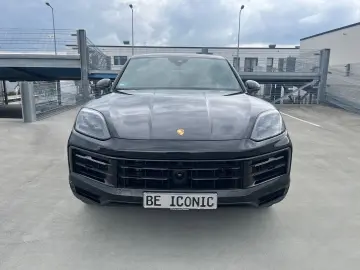 Cayenne Coupe E-Hybrid BOSE/PANO/PCM/DAB+/22