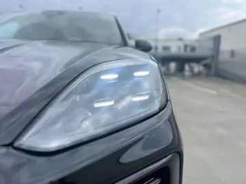 Cayenne Coupe E-Hybrid BOSE/PANO/PCM/DAB+/22