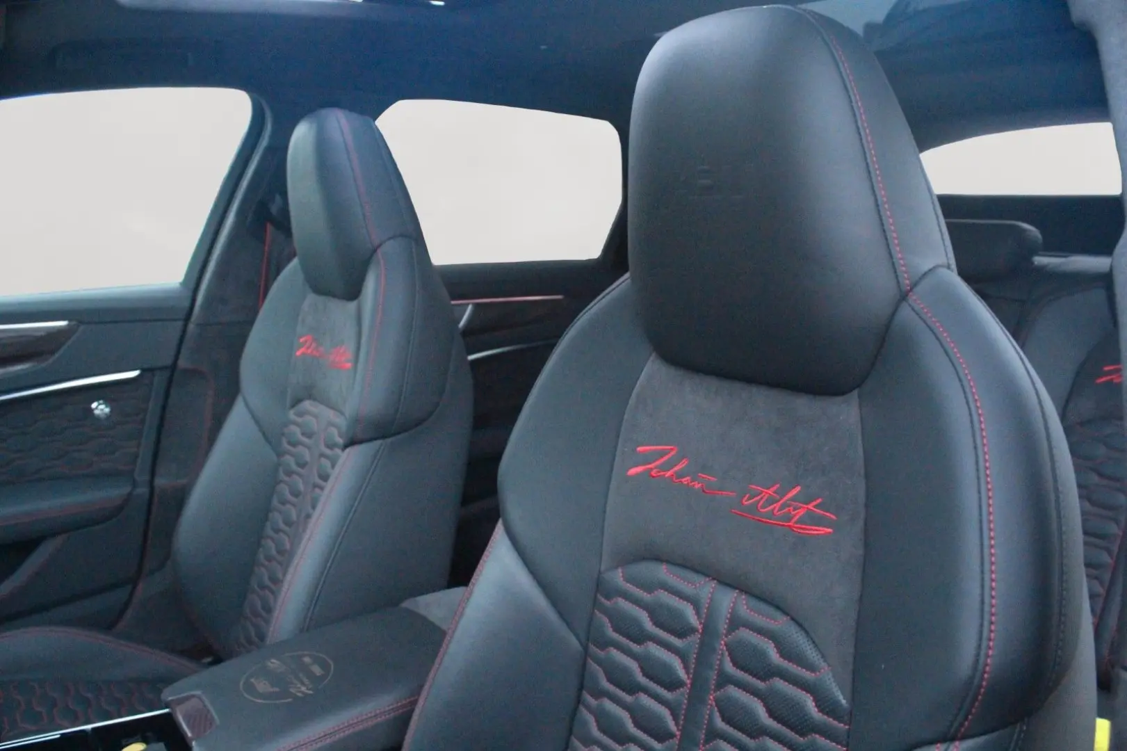 RS6 Johann ABT Signature Edition | B&O | Keramik
