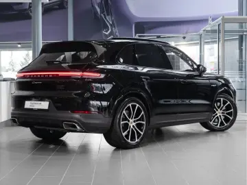 Porsche Cayenne E-Hybrid 346kW / 470hp