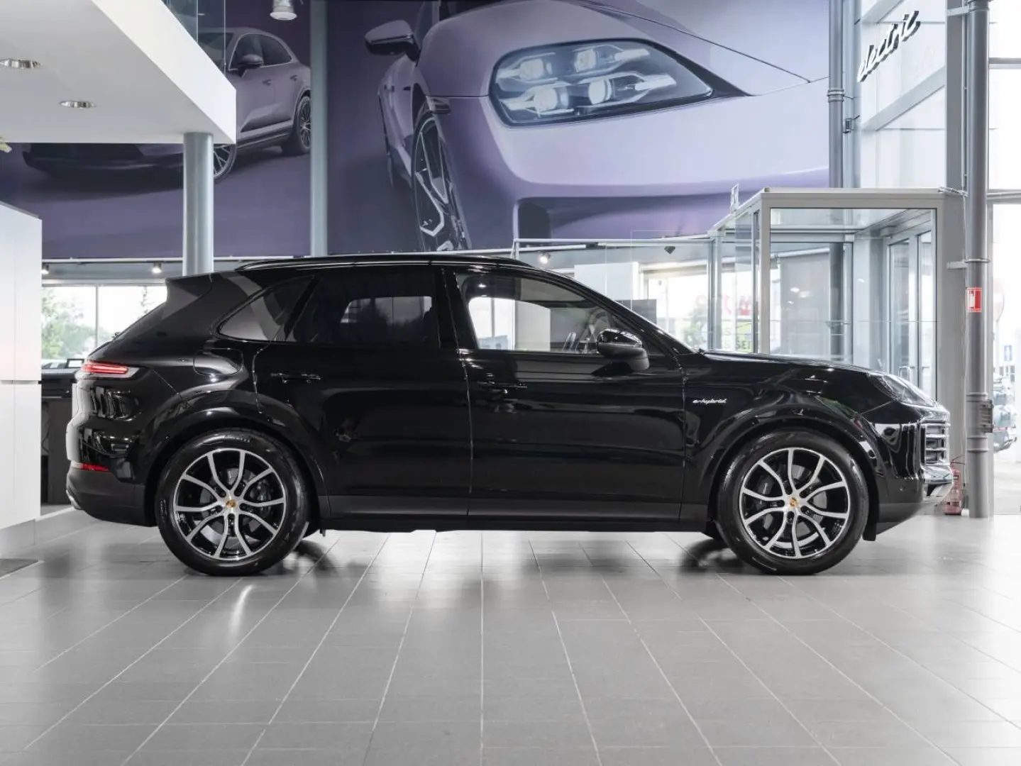 Porsche Cayenne E-Hybrid 346kW / 470hp