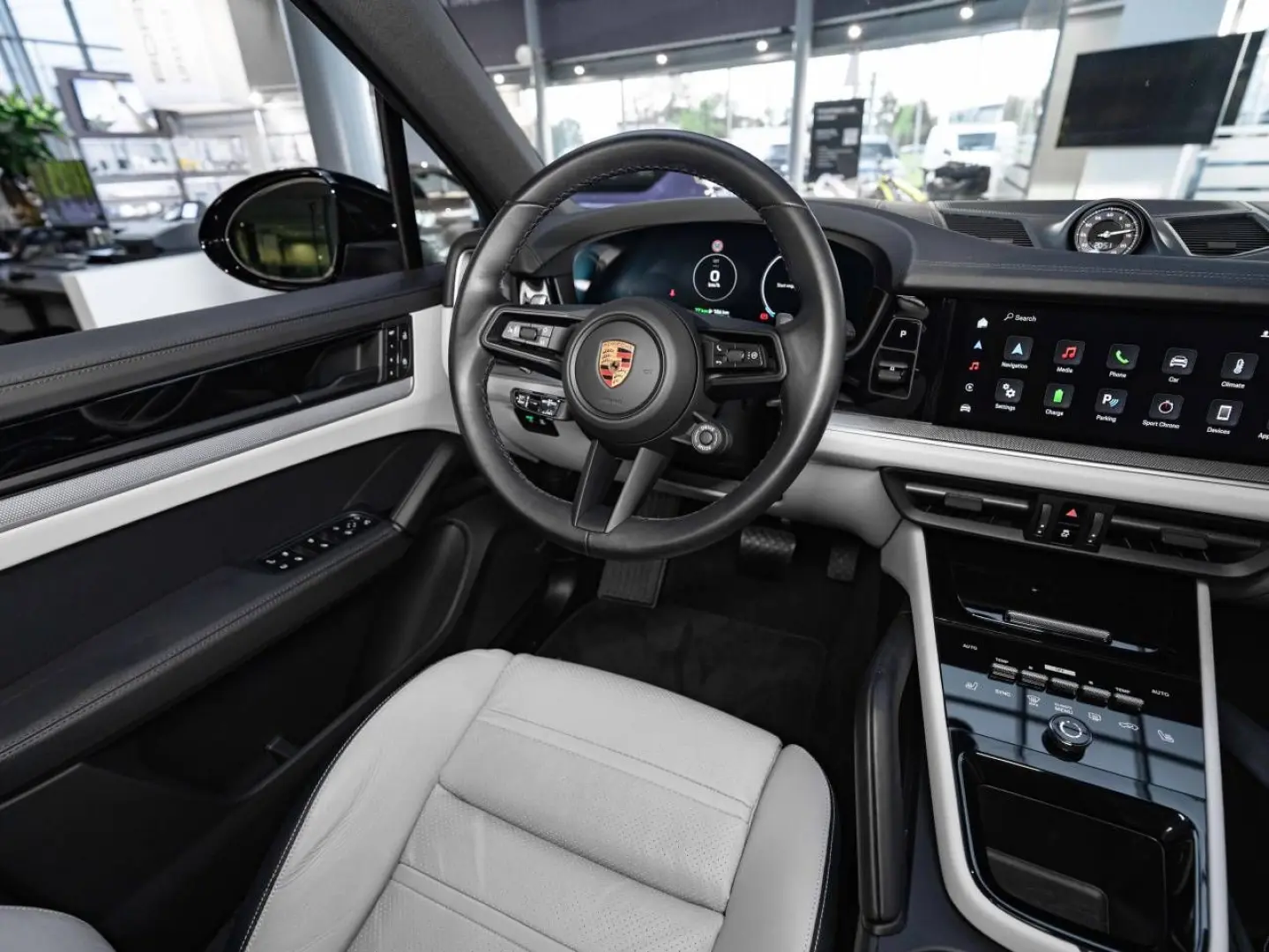 Porsche Cayenne E-Hybrid 346kW / 470hp