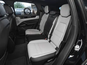 Porsche Cayenne E-Hybrid 346kW / 470hp
