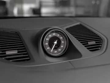 Porsche Cayenne E-Hybrid 346kW / 470hp