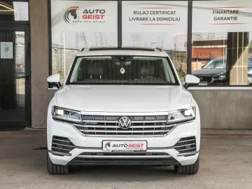 VOLKSWAGEN TOUAREG 3.0 TSI V6 PLUG-IN HIBRID