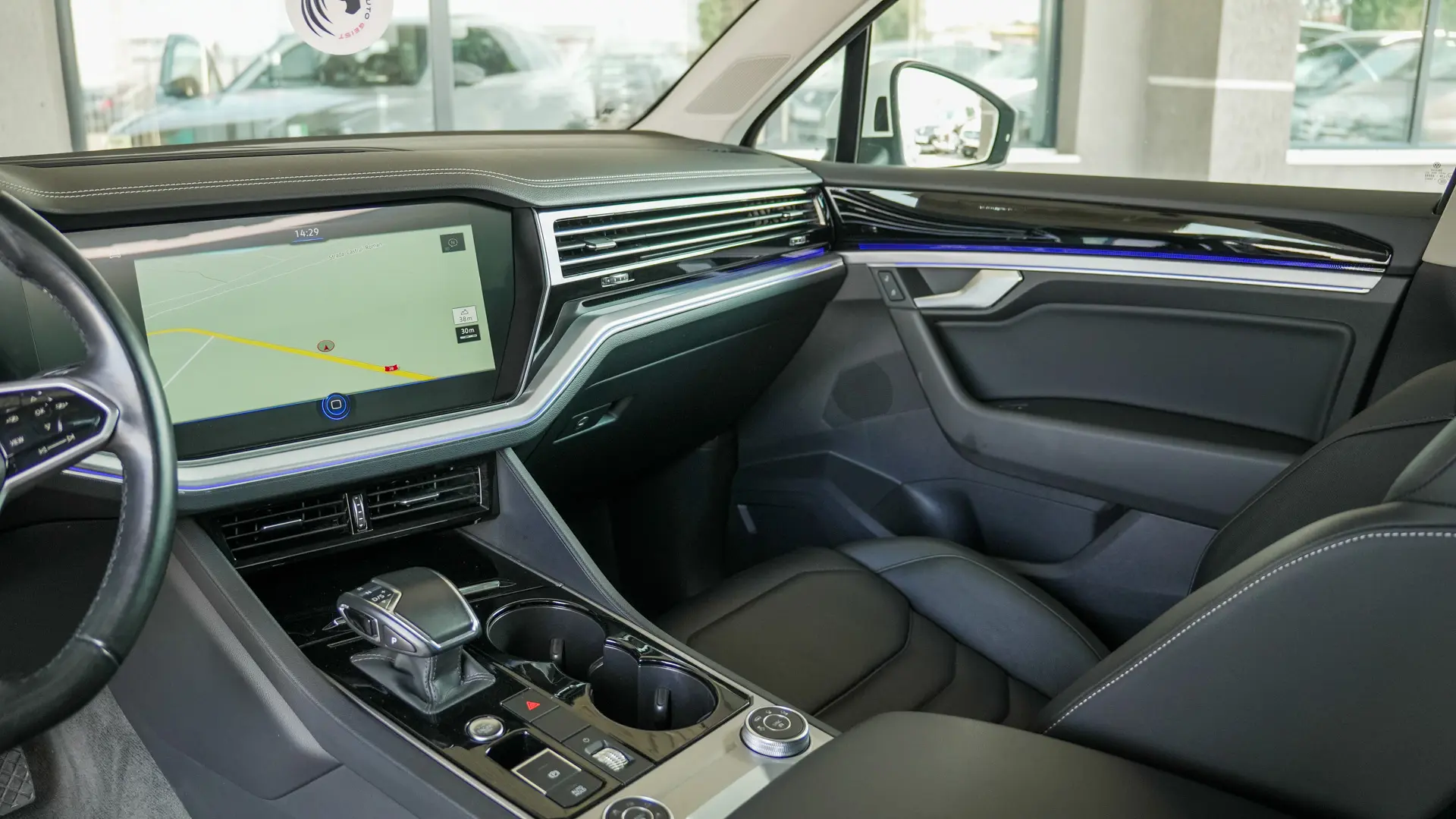 VOLKSWAGEN TOUAREG 3.0 TSI V6 PLUG-IN HIBRID