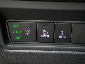 VOLKSWAGEN TOUAREG 3.0 TSI V6 PLUG-IN HIBRID