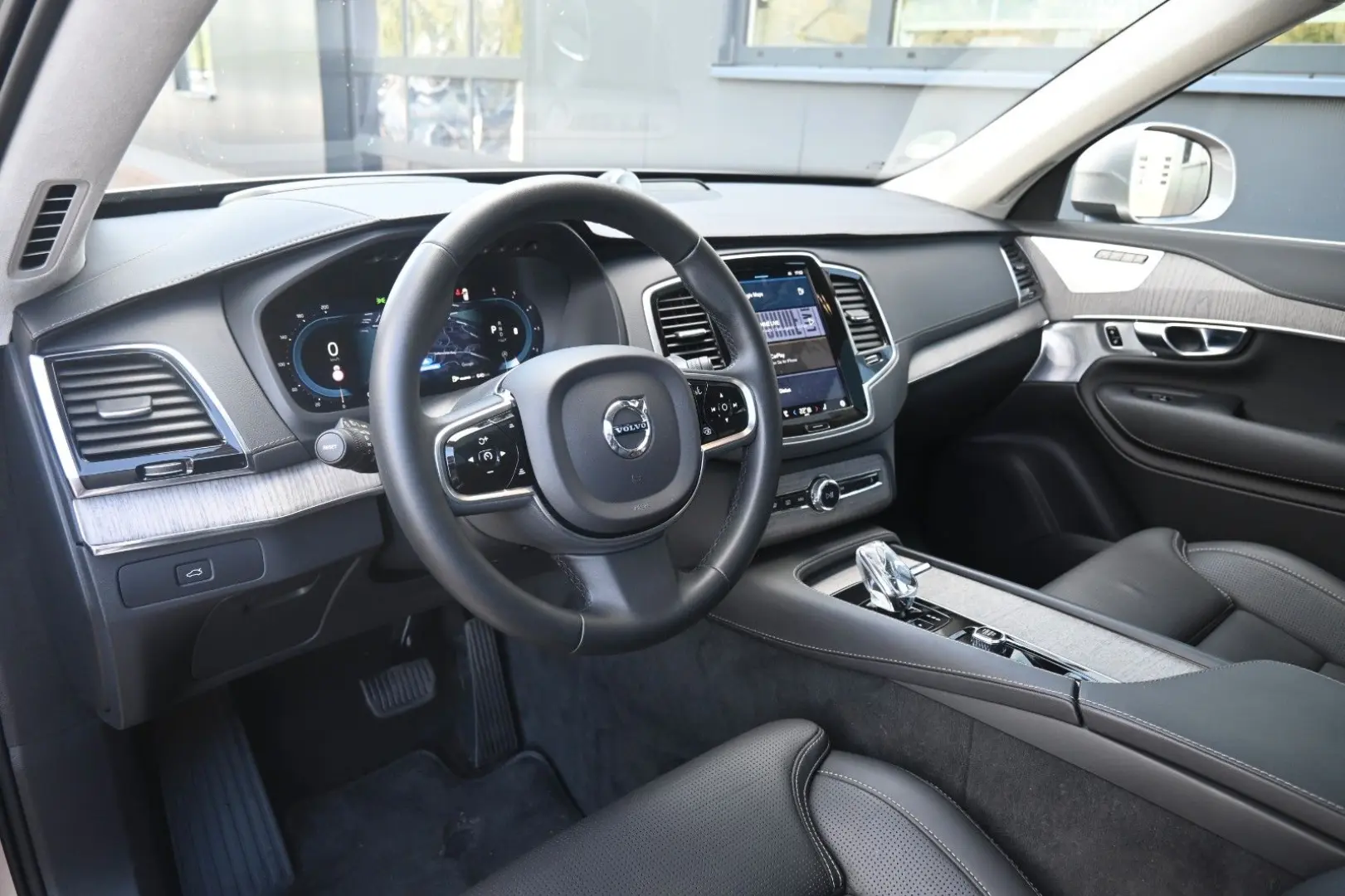 XC90 B5D AWD Ultimate Bright*LED*PANO*STHZ*B&W*