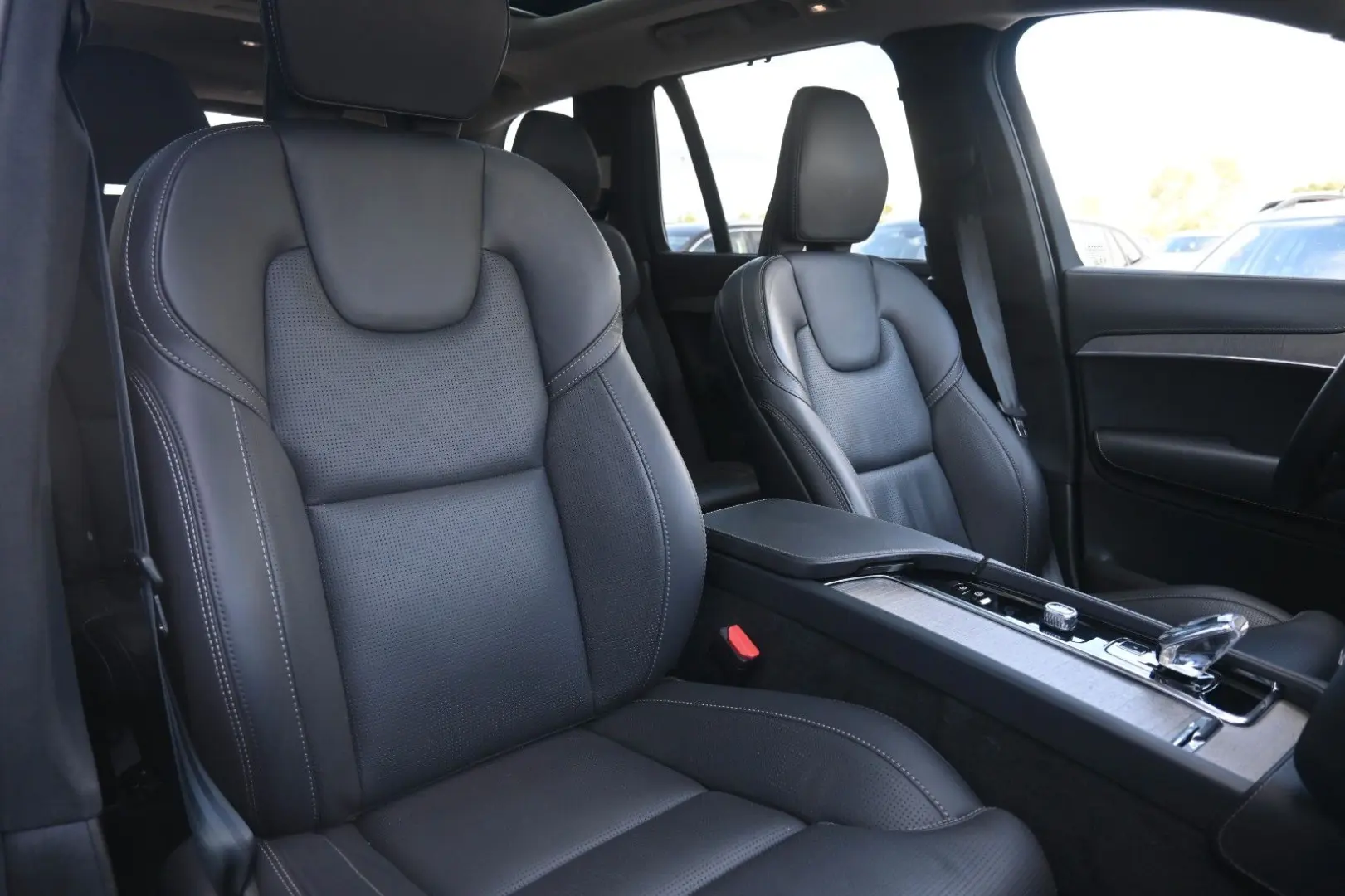 XC90 B5D AWD Ultimate Bright*LED*PANO*STHZ*B&W*