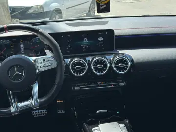 Mercedes-Benz CLA 35 4MATIC Coupe