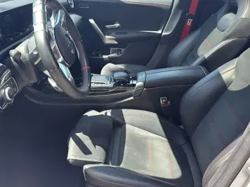 Mercedes-Benz CLA 35 4MATIC Coupe