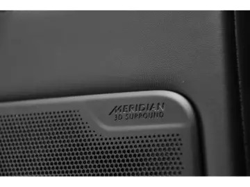 Range Rover P550e AUTOBIOGRAPHY SWB - BELGRAVIA 