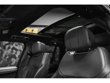 Range Rover P550e AUTOBIOGRAPHY SWB - BELGRAVIA 