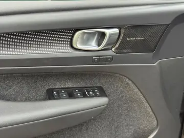 XC40 P8 Recharge Pure Electric AWD|PANO|360|H&K