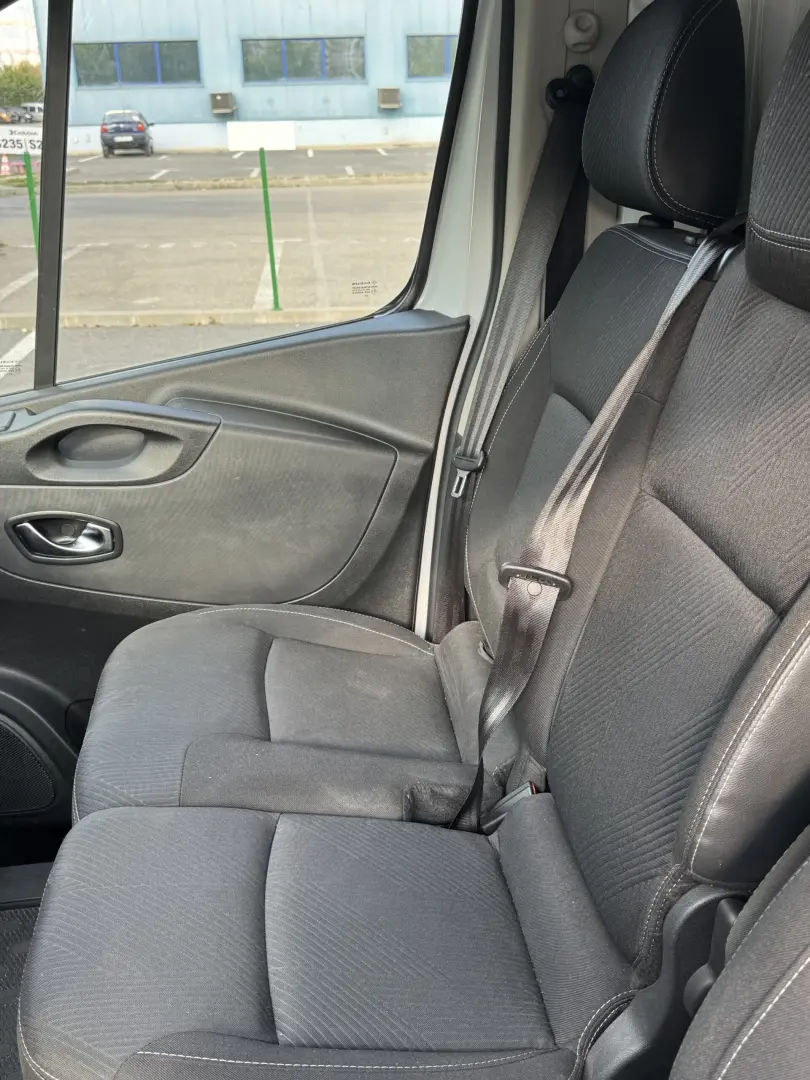 2020 Renault Trafic L1H1 GRAND CONFORT 1.6 dci 95 CP