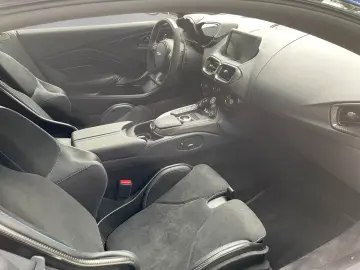V12 Vantage Nr. 24 of 333