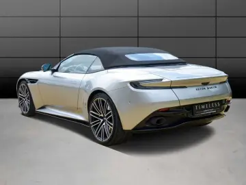 DB12 Volante NP 284.000€
