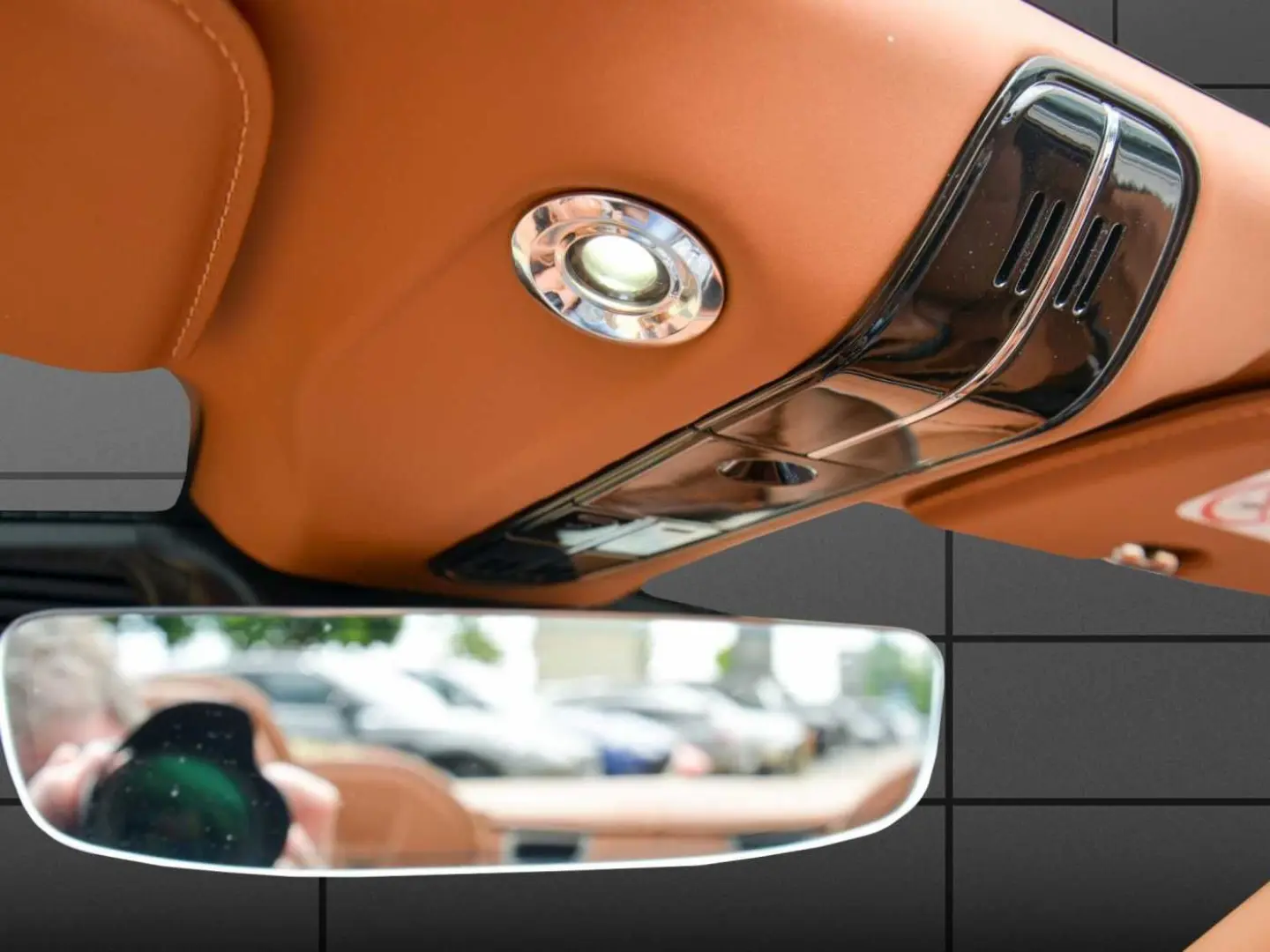DB12 Volante NP 284.000€