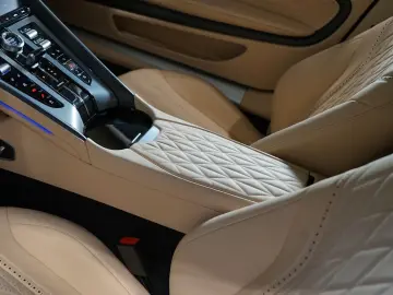 DB12 500kW*V8*B&W*CERAMIC*CARBON*203.967€ NETTO