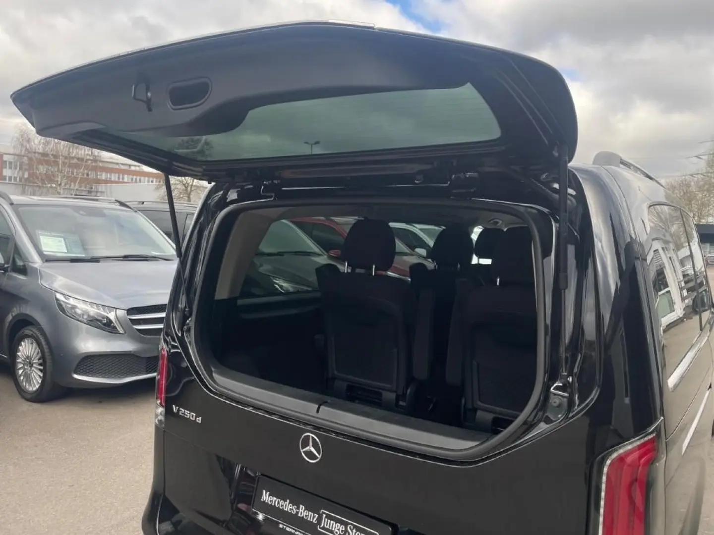 V 250 d STYLE Lang AMBIENTE+KAM+AHK+E-Tür+MULTIB