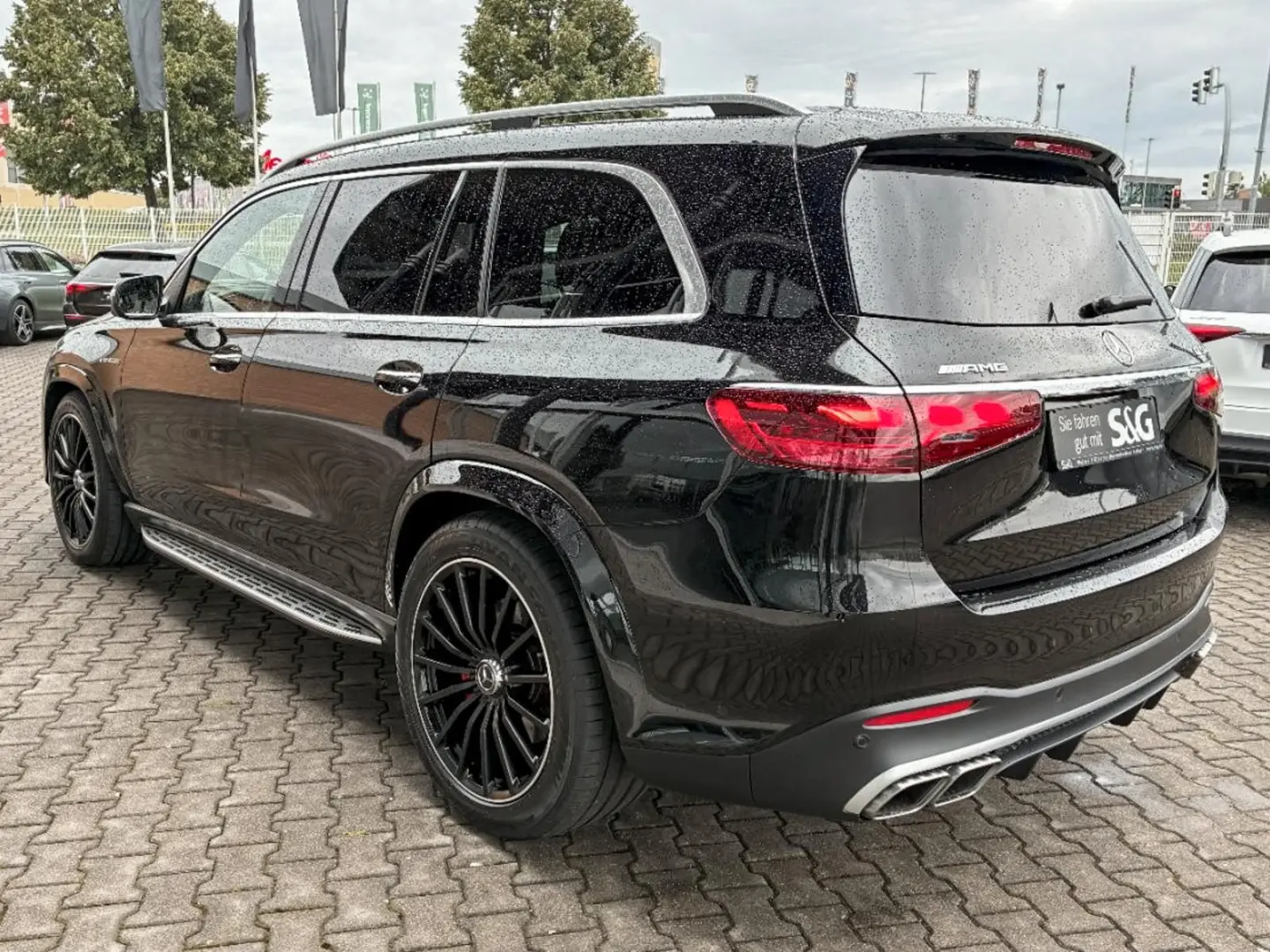 GLS 63 AMG 4MATIC+Massage+BurmesterHighEnd+612PS