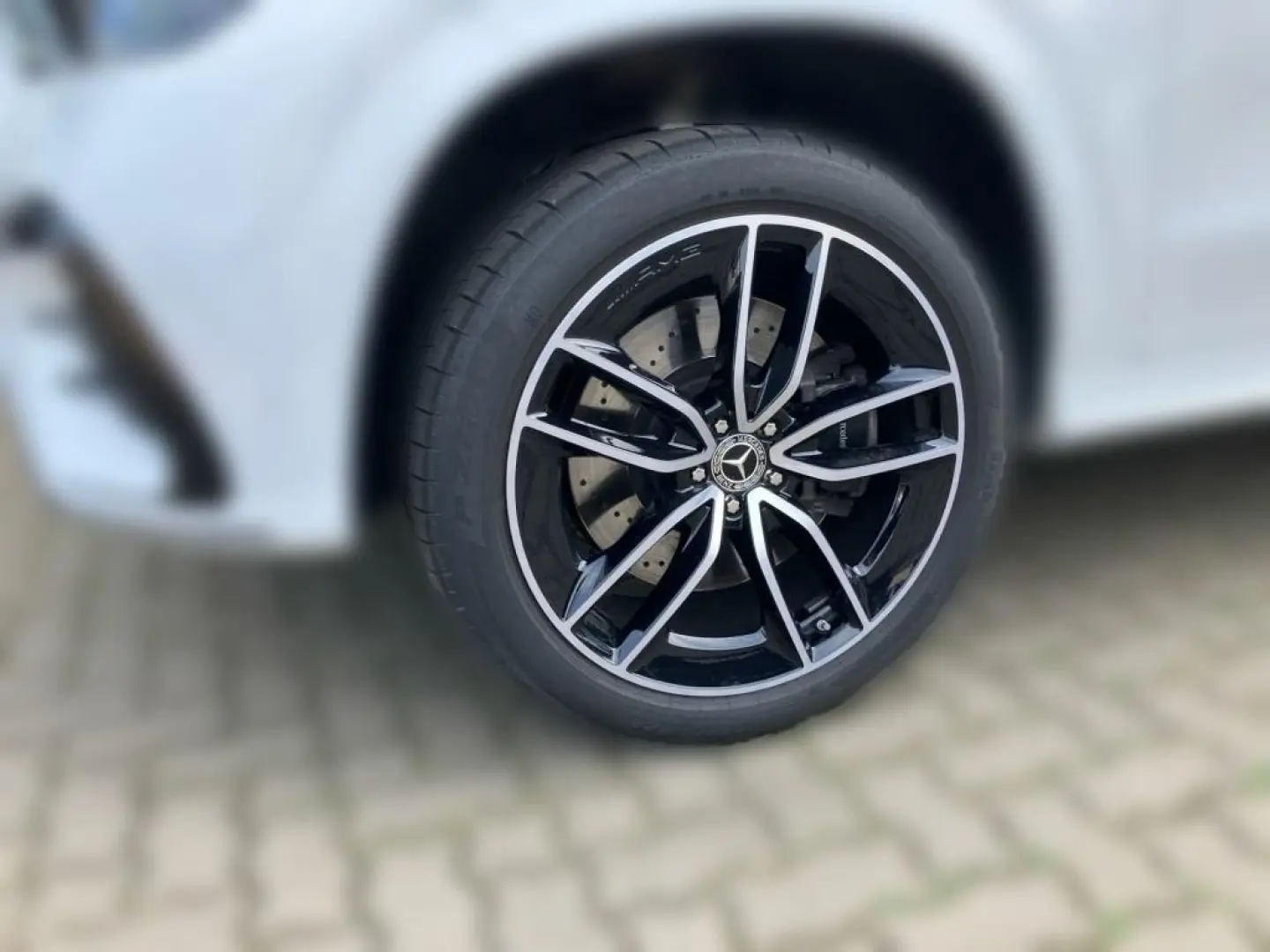 GLE 580 4M AMG Night Memory AHK StHz PANO WIDE