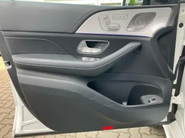 GLE 580 4M AMG Night Memory AHK StHz PANO WIDE