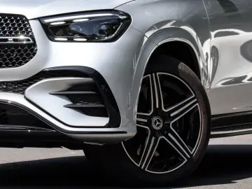 GLE 580 4M AMG Wide ILS Pano AHK Burm 360 Night