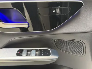 GLC 220 d 4M AMG Coupe/Digital Light/KEYLESS/KAM