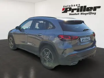 GLA 220d 4Matic AMG-Line/NAVI/DAB/Multibeam-LED