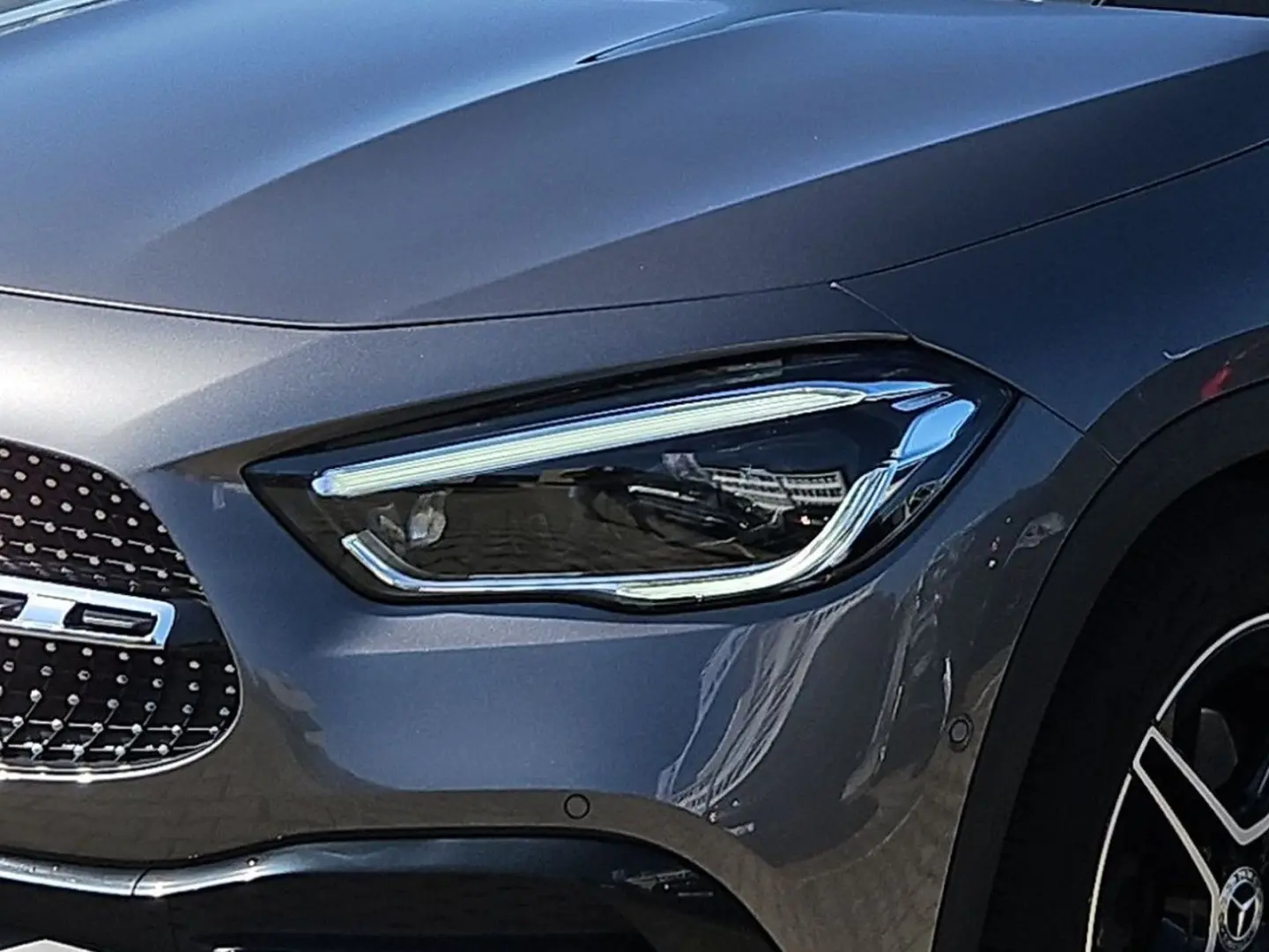 GLA 220d 4Matic AMG-Line/NAVI/DAB/Multibeam-LED
