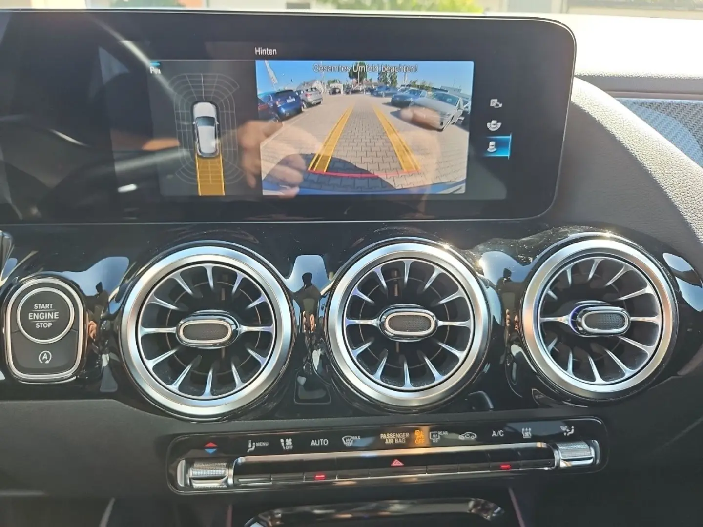 GLA 220d 4Matic AMG-Line/NAVI/DAB/Multibeam-LED