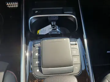 GLA 220d 4Matic AMG-Line/NAVI/DAB/Multibeam-LED