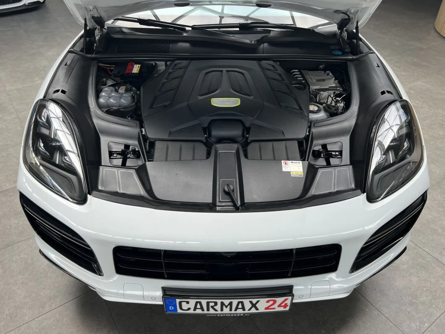 Cayenne Turbo S E-Hybrid