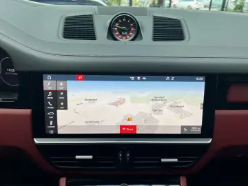 Cayenne Turbo S E-Hybrid