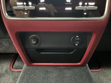 Cayenne Turbo S E-Hybrid