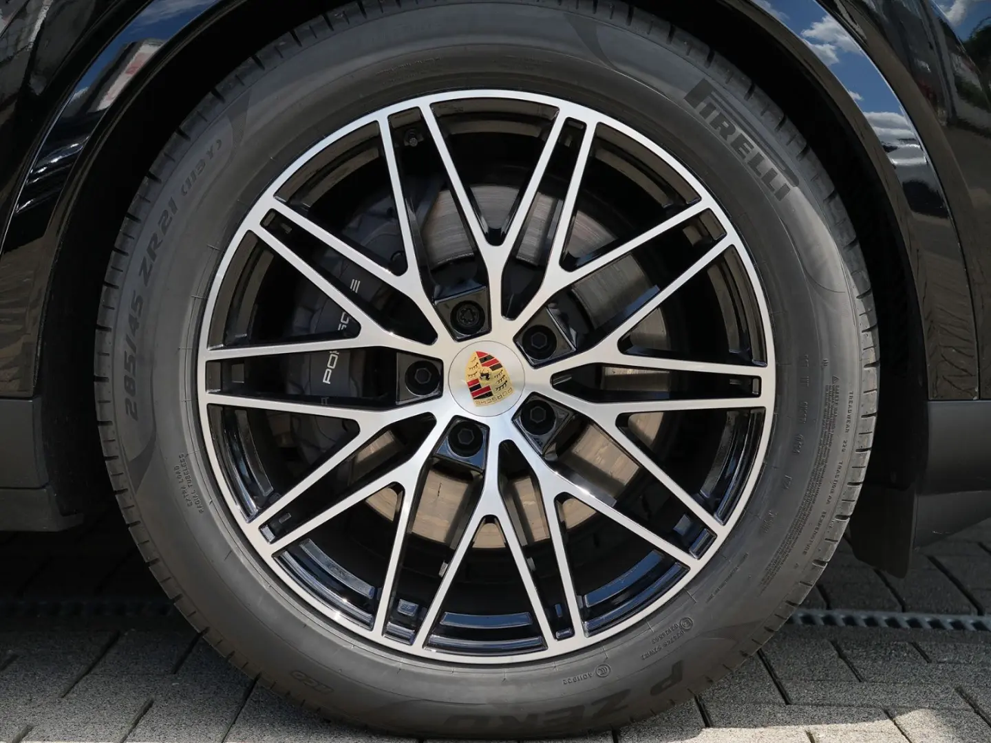 Porsche E-Hybrid