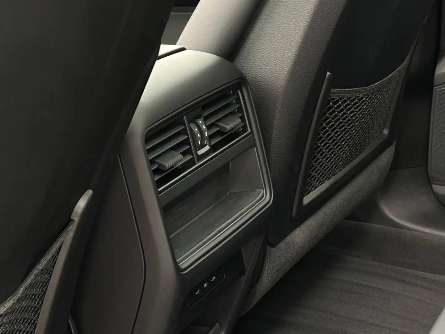 Cayenne E-Hybrid PANO BOSE