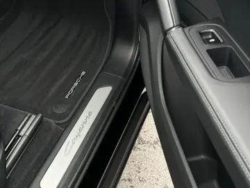 Cayenne E-Hybrid PANO BOSE