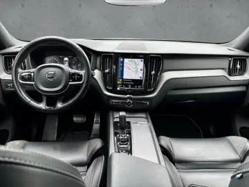 XC60 B4 2WD R-Design Navi AHK Xenium LED