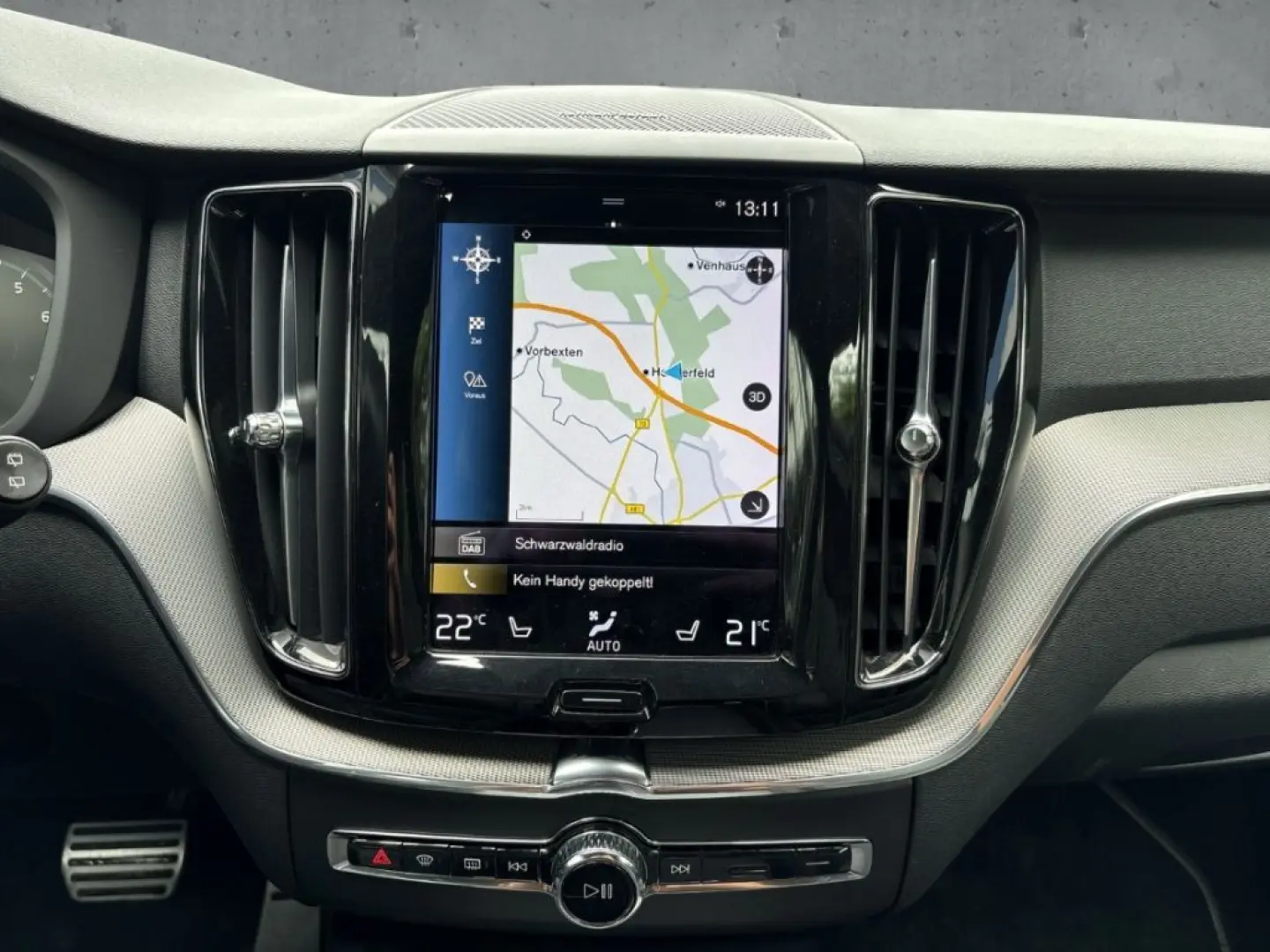 XC60 B4 2WD R-Design Navi AHK Xenium LED