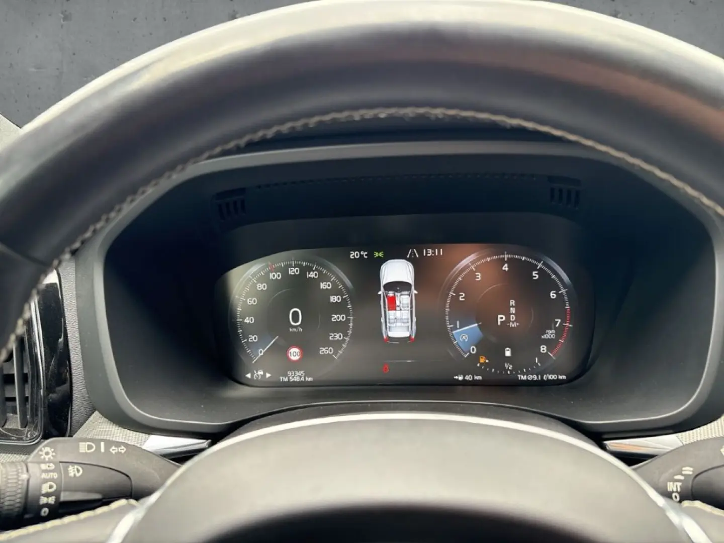 XC60 B4 2WD R-Design Navi AHK Xenium LED
