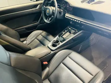 911 Carrera